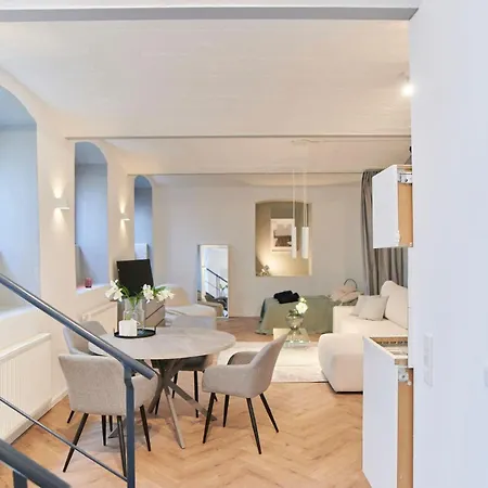Designstudio Moritz - Cosy - Zentral - 4 Personen *